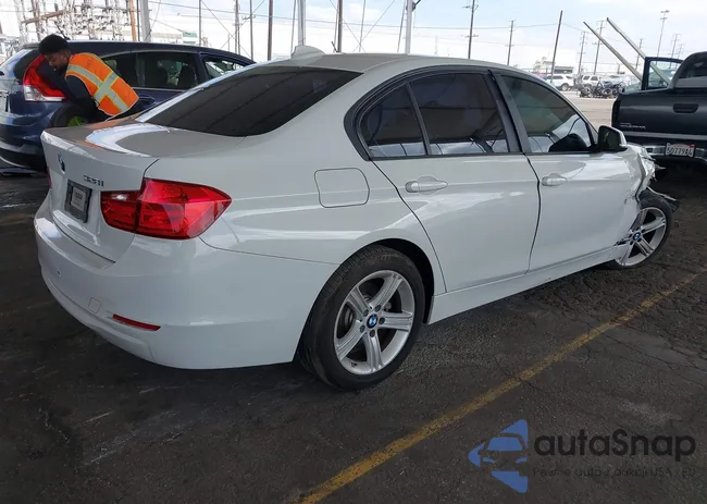 WBA3C1C5XFK123316: 43330172