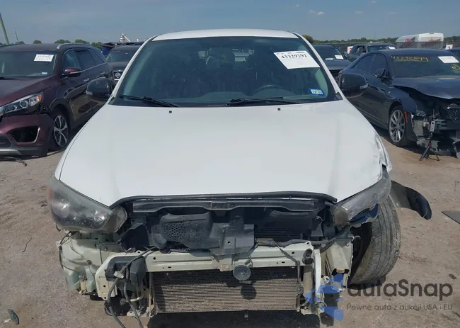 JA4AR3AU2JZ031609: 43329292