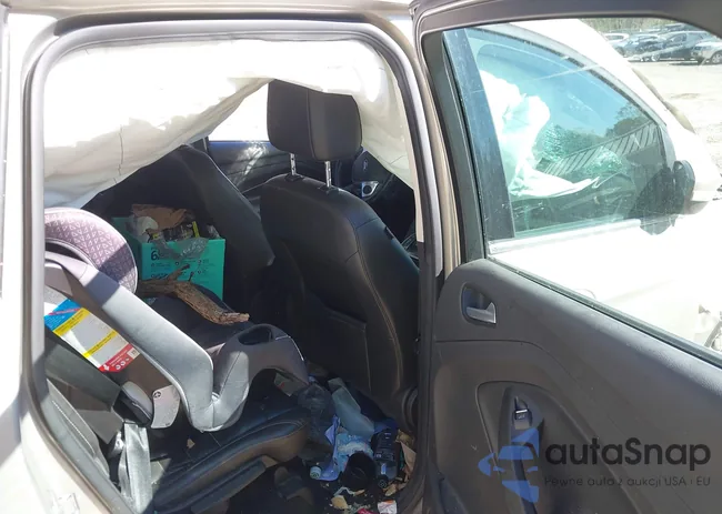 1FADP5CU8FL114852: 43329606