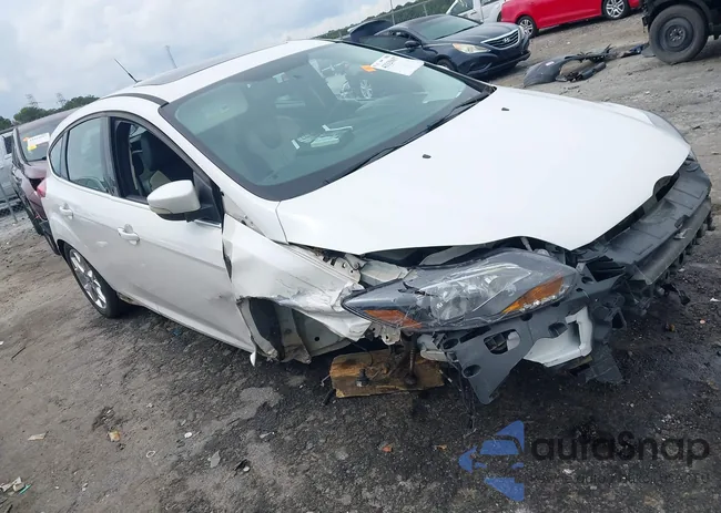 1FADP3N2XDL142133: 43329657