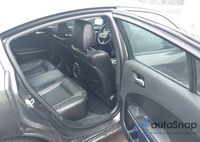 2C3CDXBG8LH111100: 43330702