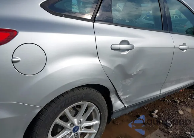 1FADP3F23JL321544: 43330767