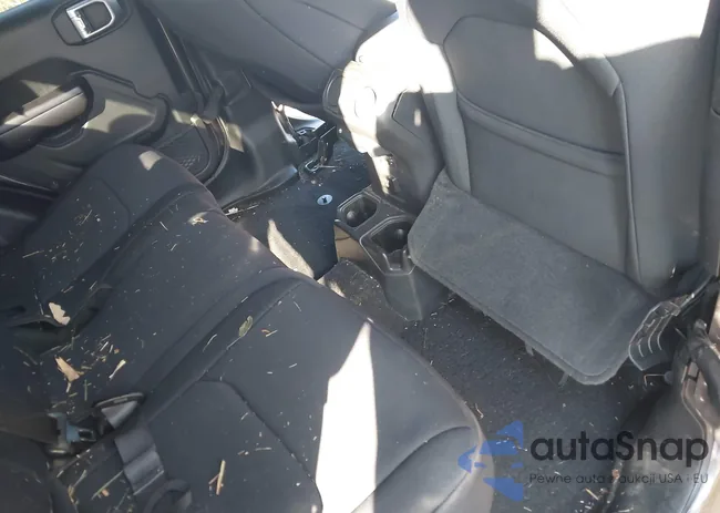 1C6HJTAG2ML515977: 43330801