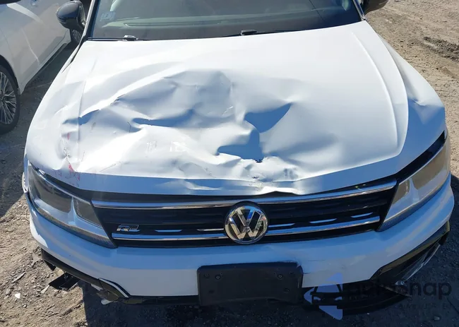 3VV2B7AX8LM160329: 43330844