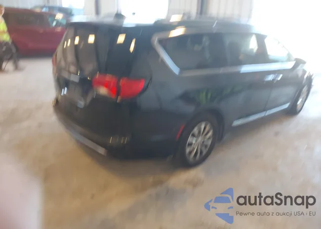 2C4RC1BGXKR539412: 43330875