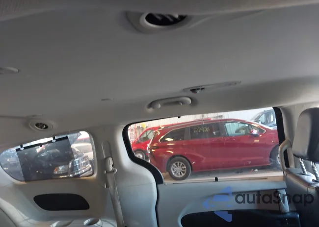 2C4RC1BGXKR539412: 43330875