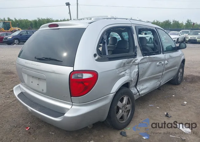 2D4GP44L64R516111: 43330877