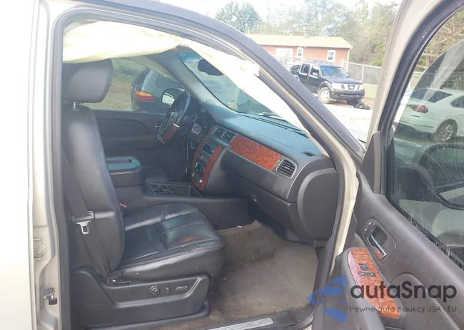 1GNFK13097R108670: 43330922