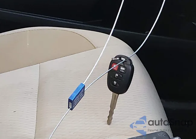 2T1BURHE0HC832361: 43331080