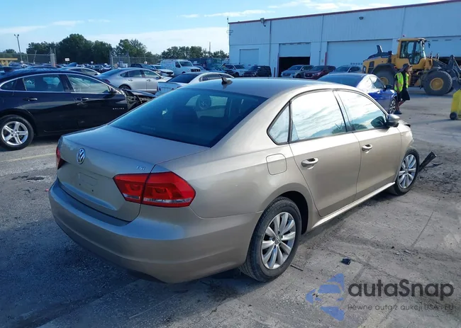 1VWAT7A39FC027473: 43331174