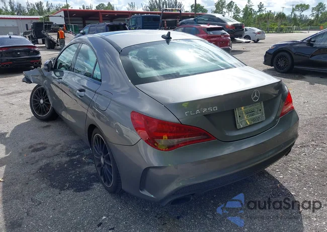 WDDSJ4EB1EN027814: 43331242