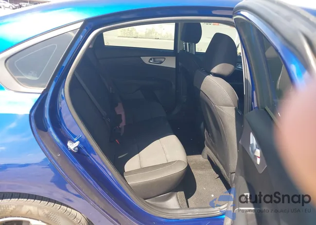 3KPF24AD5RE795872: 43331251