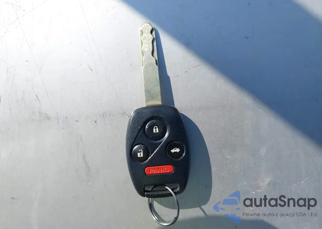 1HGCP36859A041420: 43330305