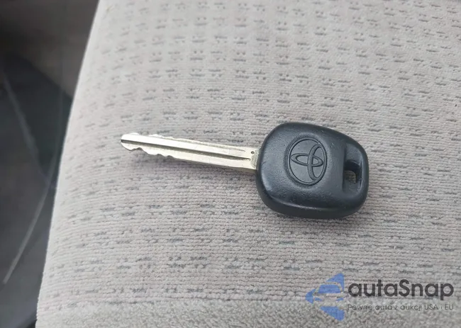 2T1BR32E28C893685: 43330391