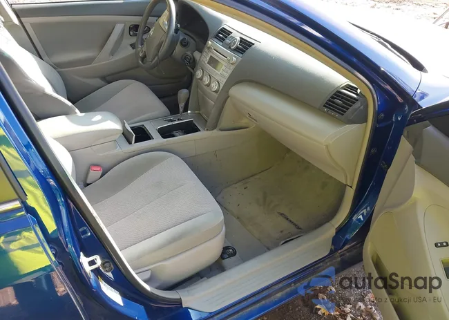 4T4BF3EK2AR035072: 43330443