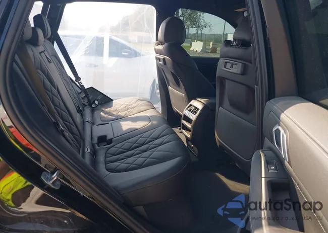 5UXCR4C05P9R54382: 43330592