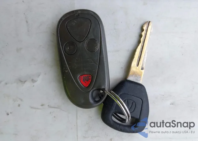 JH4DC53023C008569: 43331792