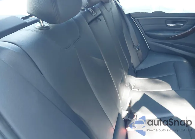 WBA3B5C55EF958581: 43331842