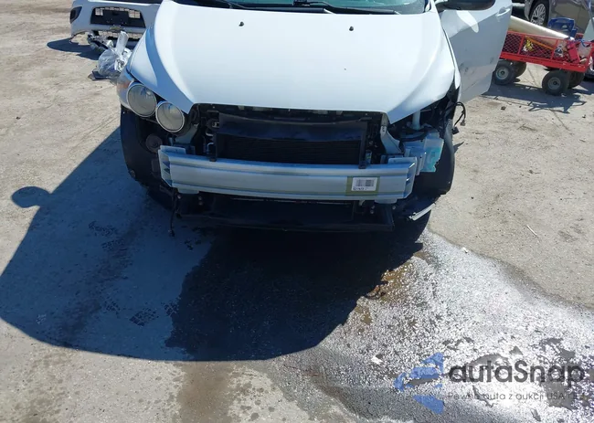 1G1JA6SG4G4168024: 43331872