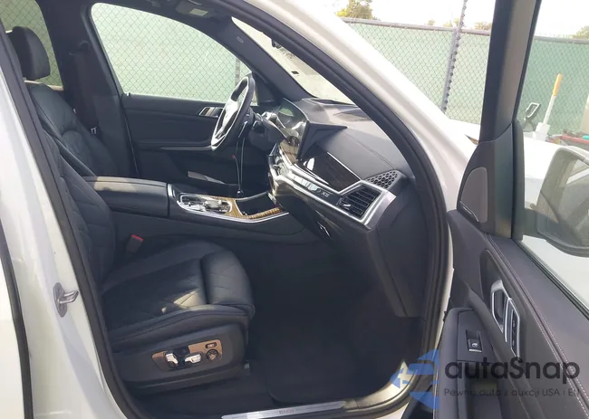 5UX43EU04R9U07861: 43331992