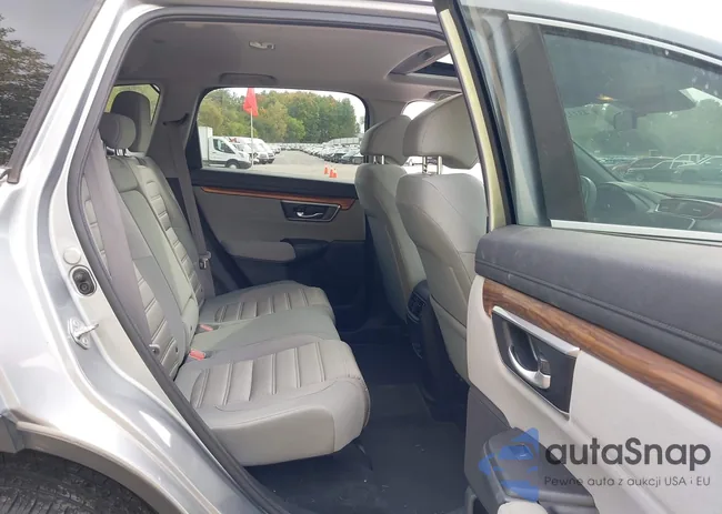 7FARW2H57JE097318: 43332175