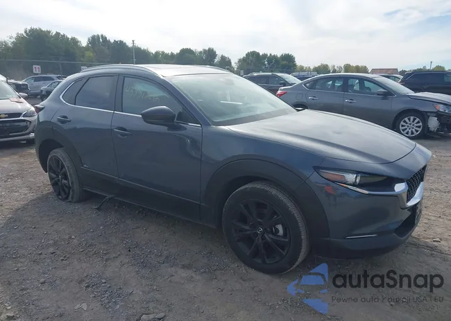 3MVDMBCM0RM605743: 43331292