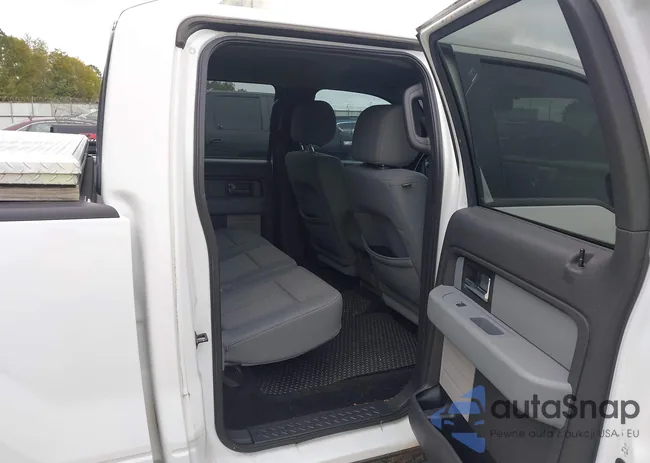 1FTFW1CF8EKG41164: 43331371