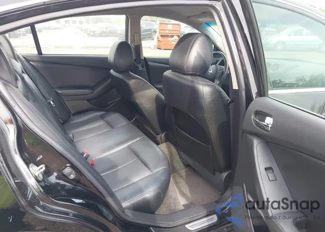 1N4AL2APXCN401734: 43331374