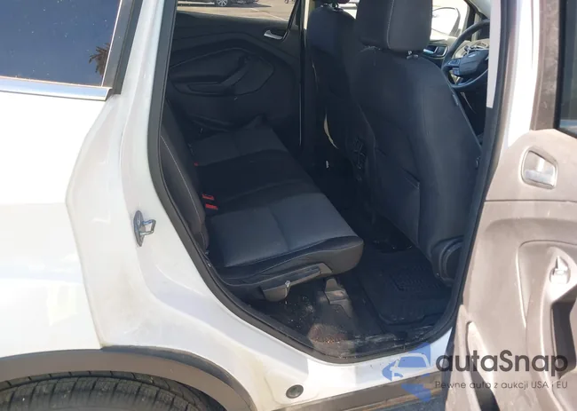 1FMCU0GD1HUD74921: 43331386