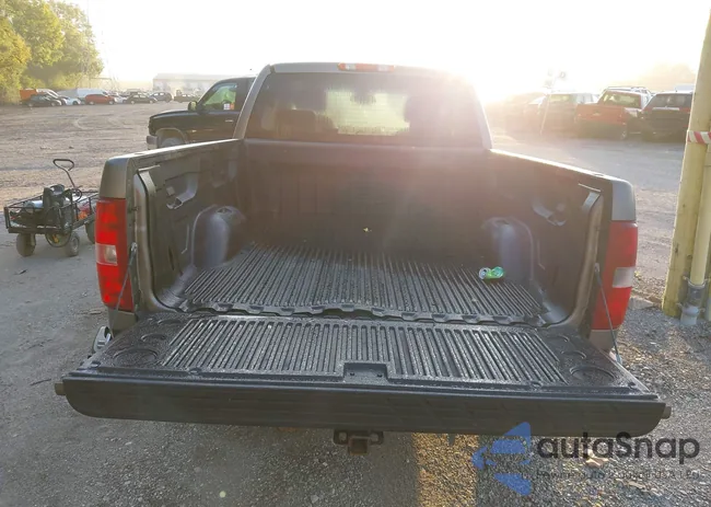 1GCRKSE79DZ215137: 43331417