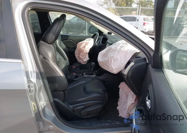 1C4PJMLB8JD588739: 43331453