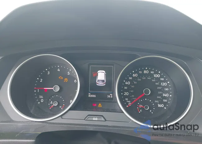 3VV3B7AX5JM220827: 43331469