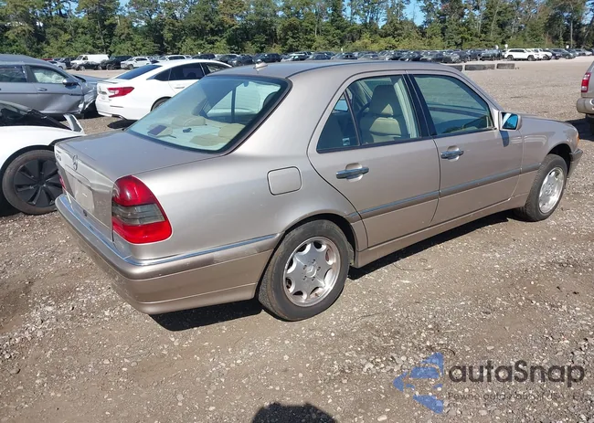 WDBHA24G2YA830700: 43331502