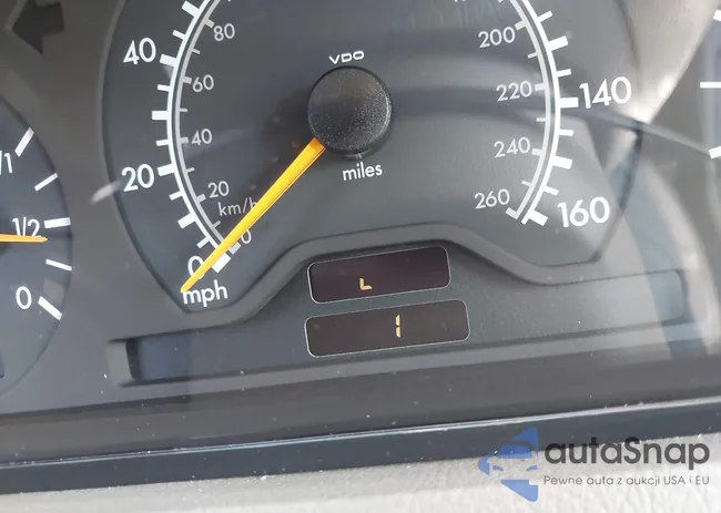 WDBHA24G2YA830700: 43331502