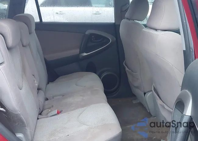 JTMBD33V276043686: 43331532