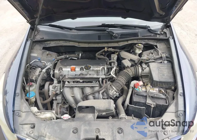 1HGCP2F32BA079577: 43331573