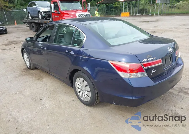 1HGCP2F32BA079577: 43331573