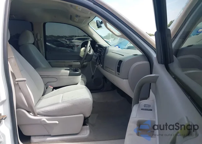 2GTEC13J071613547: 43332735