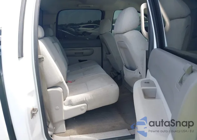 2GTEC13J071613547: 43332735