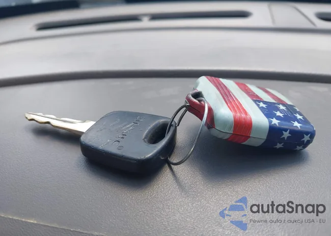 1FMNU42L52EA47745: 43332738