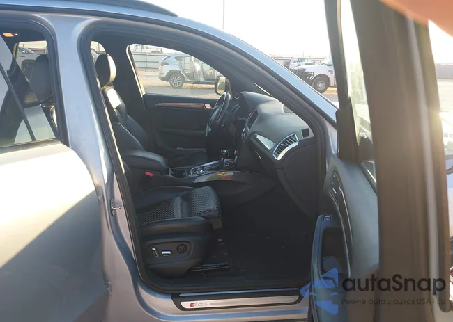 WA1CCAFP2HA075782: 43332775