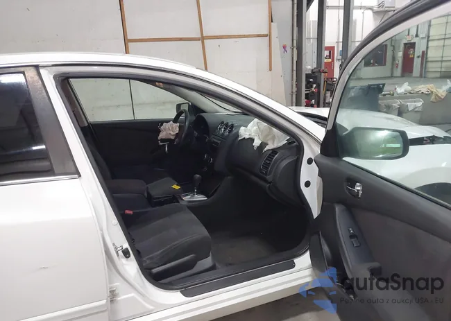 1N4AL2AP7BN438674: 43332789