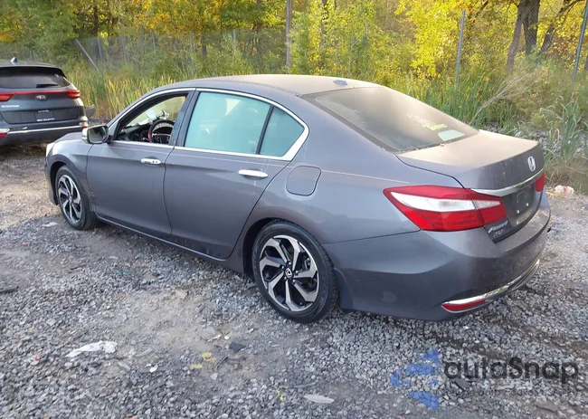 1HGCR2F04GA243743: 43332811