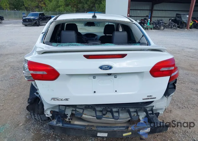 1FADP3F28FL274535: 43332900