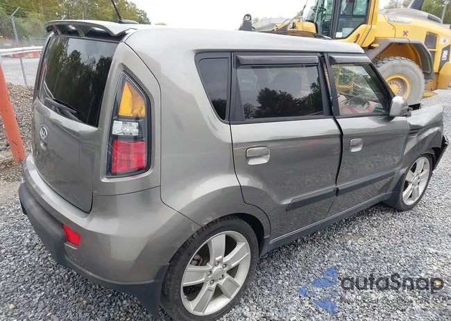 KNDJT2A25A7028991: 43332966