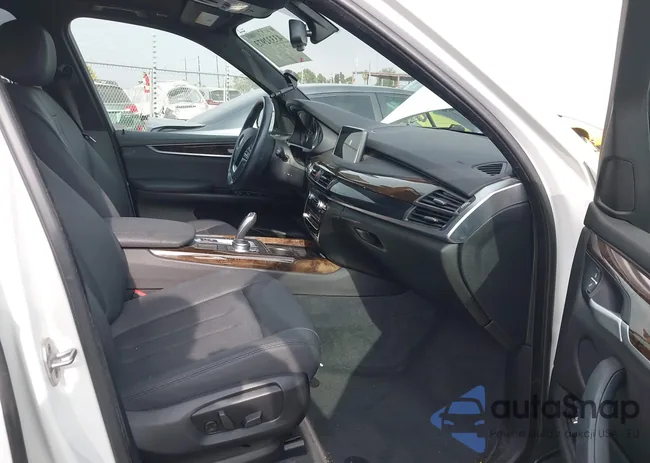 5UXKR2C30H0W43913: 43332973