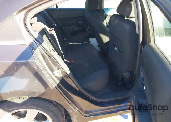 1G1PC5SB8E7409307: 43333011