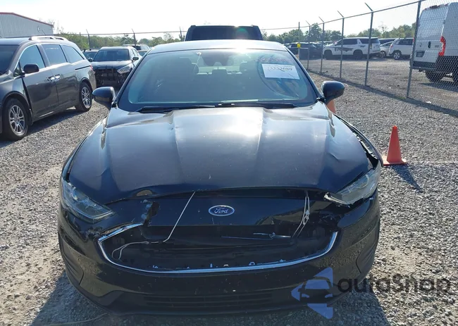 3FA6P0HDXKR231235: 43333089