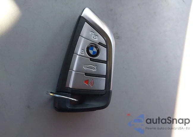 WBA63AV02PFP15429: 43333166