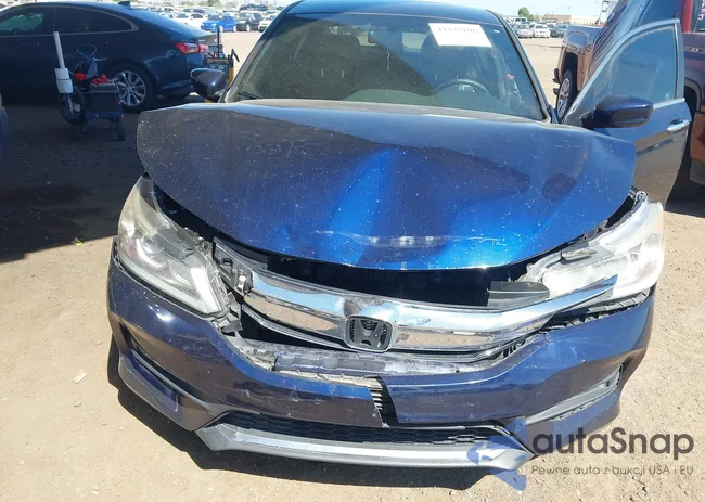 1HGCR2F5XGA130570: 43333196